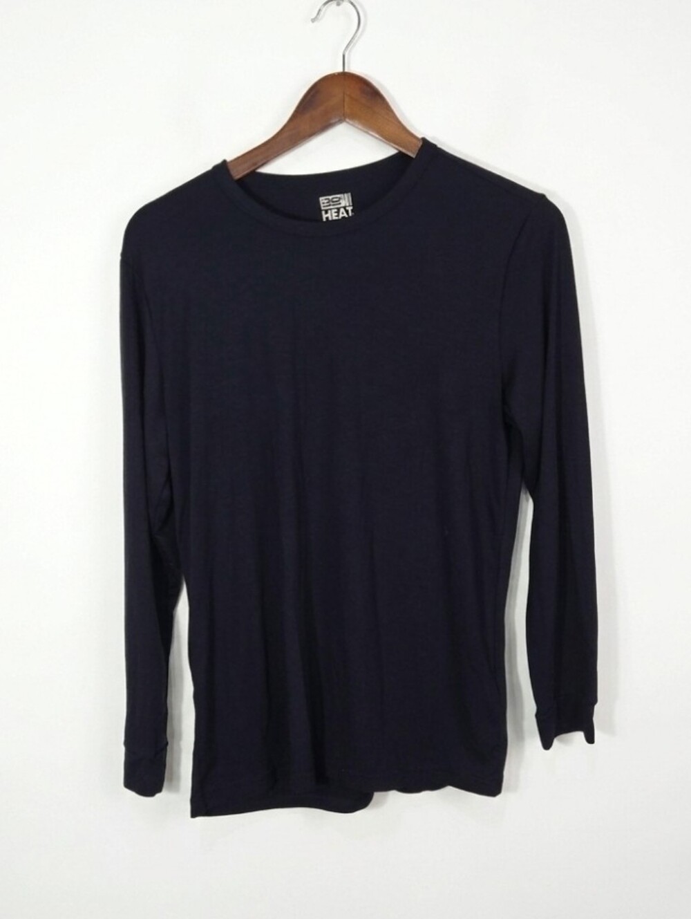 32 HEAT long sleeve Navy top
